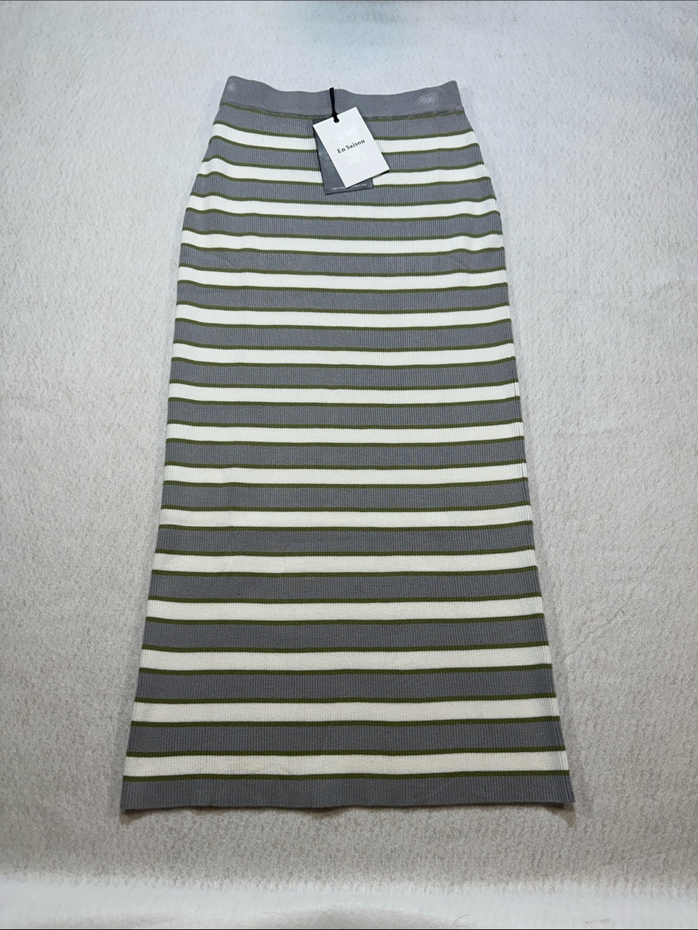 En Saison Gray, White & Green Striped Maxi Skirt
Brand new with tags size small